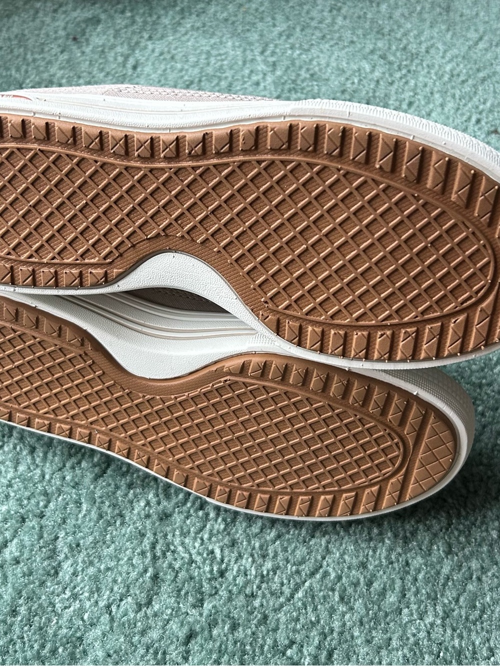 Skechers slip ins Arch fit arcade See ya there size 7 (taupe) brand new no box - Picture 3 of 3